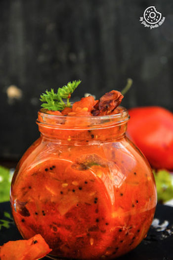 Image of Rajasthani Tamatar Ki Chutney - Tomato Garlic Chutney