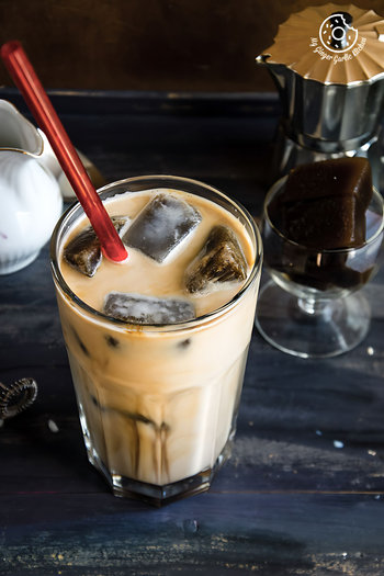Image of Vanilla Iced Mocha With Coffee Ice Cubes (Video)