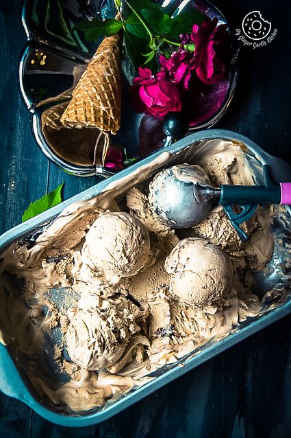 Coffee Caramel Chocolate Ice Cream Recipe No Churn No Machine My Ginger Garlic Kitchen 