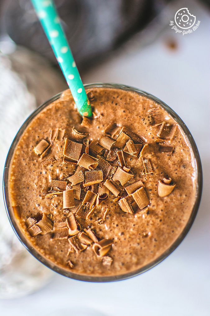 Chocolate Peanut Butter Banana Smoothie | My Ginger Garlic Kitchen