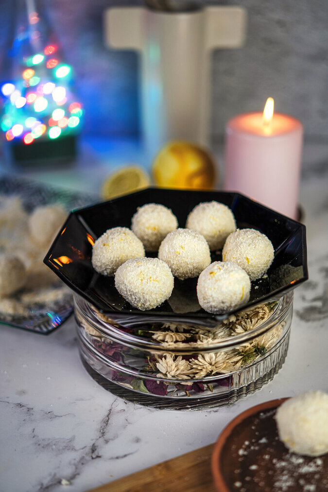 Image of Cottage Cheese Lemon Balls