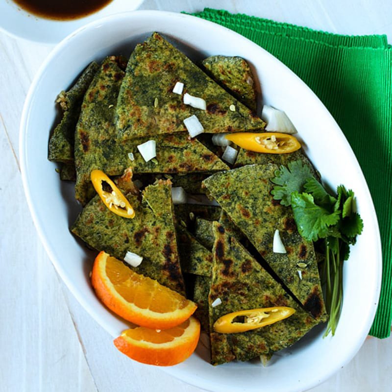 Aloo Palak Paratha - Potato Stuffed Spinach Flatbread
