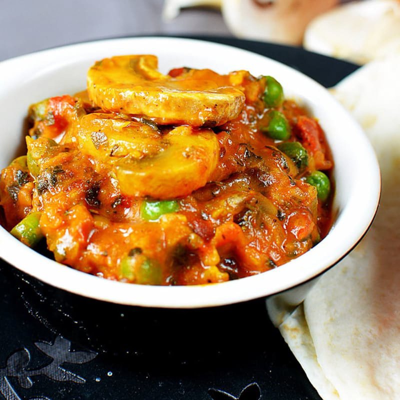 Creamy Mushroom Matar Curry with Cardamom