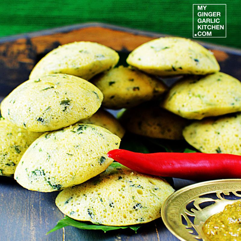 Moong Dal Palak Idli