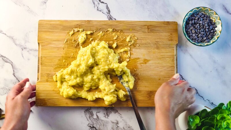 Image of the recipe cooking step-1-1 for 3-Ingredient Banana Peanut Butter Brownies