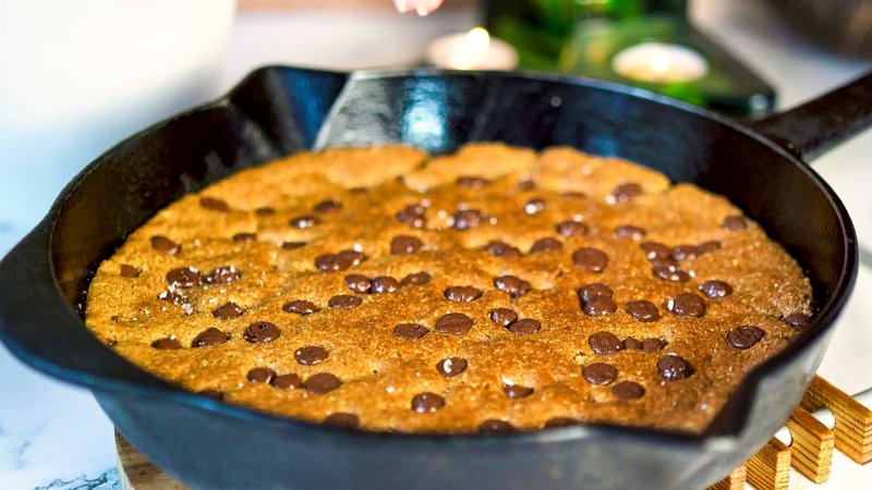 Image of the recipe cooking step-1-9 for Almond Flour Skillet Chocolate Chip Cookie