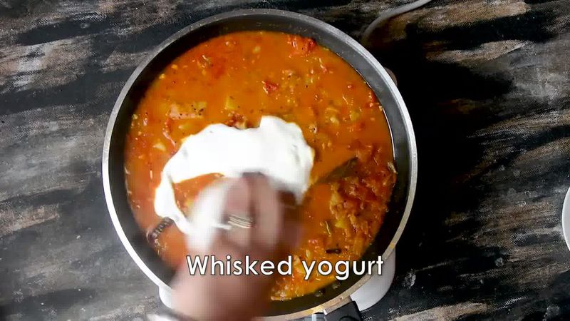 Image of the recipe cooking step-4-13 for Aloo Puri Recipe - Poori Sabji