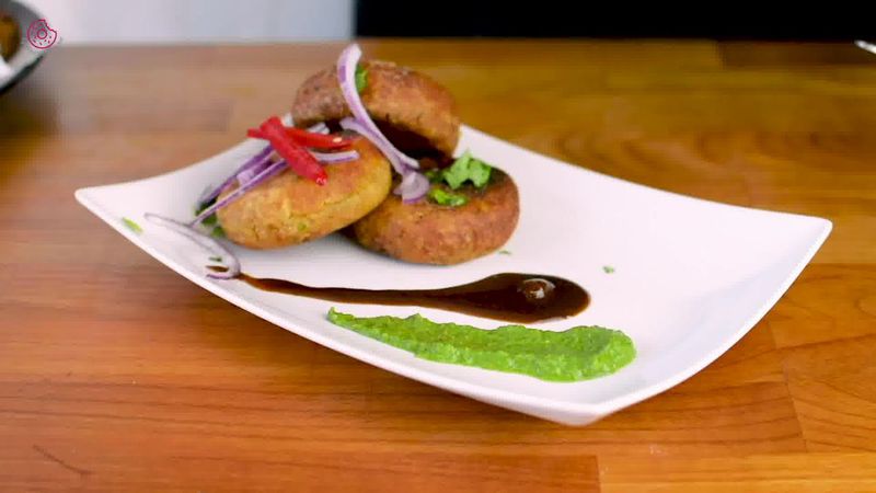 Image of the recipe cooking step-5-5 for Crispy Aloo Tikki - Spicy Potato Patty