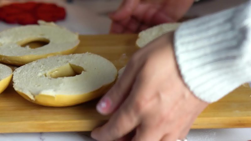 Image of the recipe cooking step-1-2 for Apple Bagel