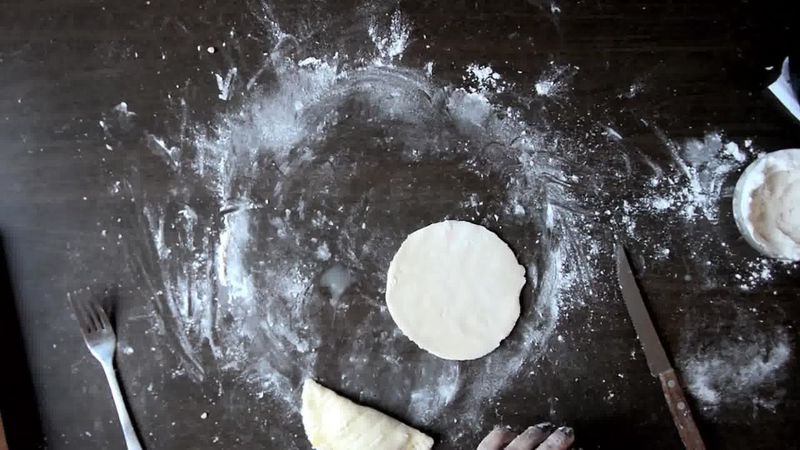 Image of the recipe cooking step-2-2 for Apple Hand Pies