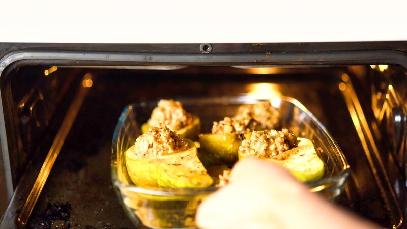 Image of the recipe cooking step-1-10 for Baked Pears with Goat Cheese