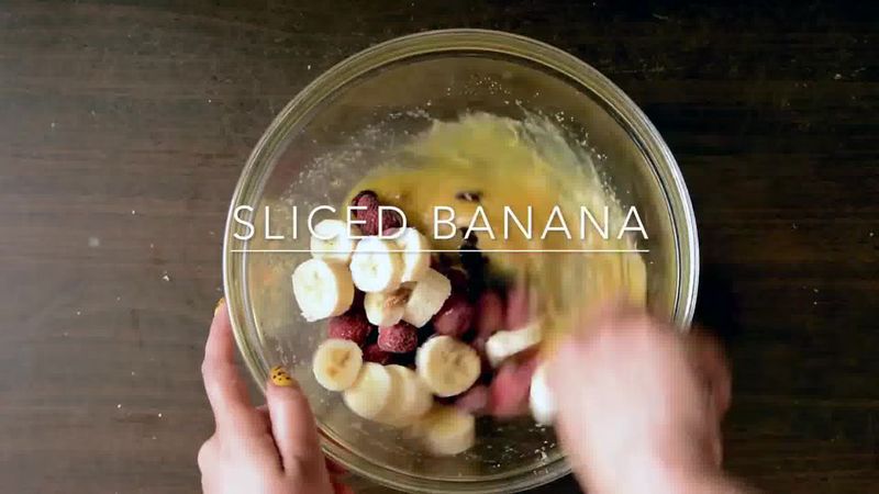 Image of the recipe cooking step-1-5 for Banana Strawberry Bread Pudding (Video)