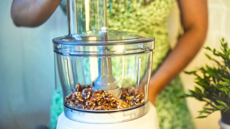 Image of the recipe cooking step-1-1 for Beetroot Walnut Feta Dip