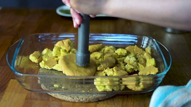 Image of the recipe cooking step-5-1 for Rajasthani Besan Churma - Chickpea Flour Indian Dessert