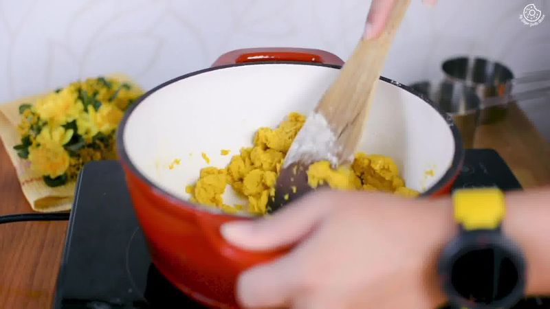 Image of the recipe cooking step-1-5 for Besan Ladoo Recipe - Sweet Chickpea Flour Balls