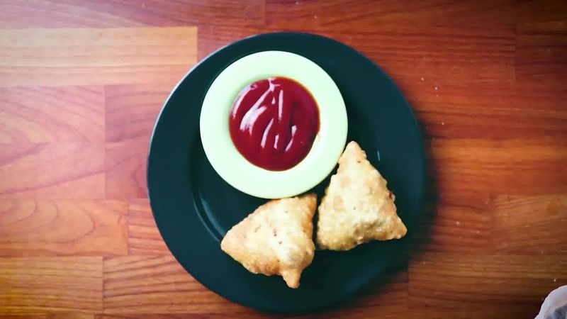 Image of the recipe cooking step-6-5 for Samosa Recipe - How to Make Best Samosa