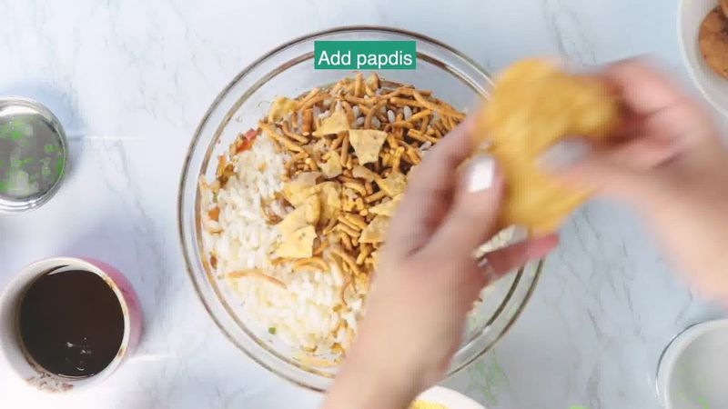 Image of the recipe cooking step-1-4 for Bhel Puri (Step-By-Step Video Recipe)