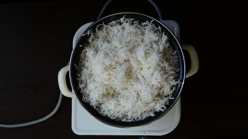 Image of the recipe cooking step-1-2 for Lobia Briyani - Black Eyed Bean Carrot Biryani
