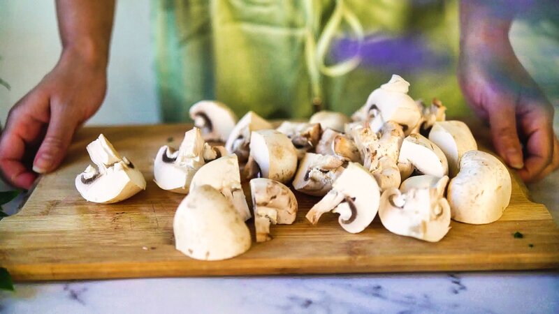 Image of the recipe cooking step-1-1 for Butter Garlic Mushrooms Recipe