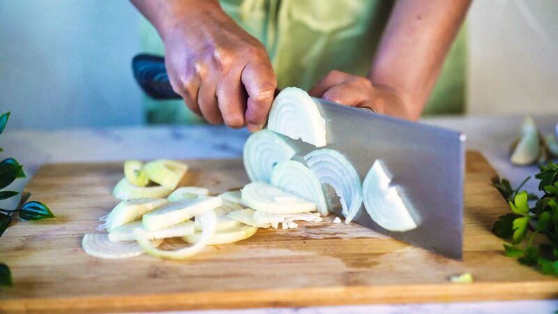 Image of the recipe cooking step-1-2 for Butter Garlic Mushrooms Recipe