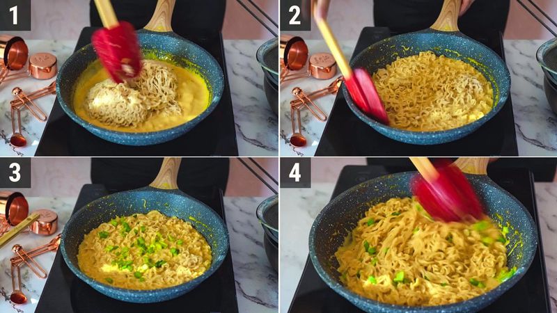 Image of the recipe cooking step-1-3 for Cheese Ramen