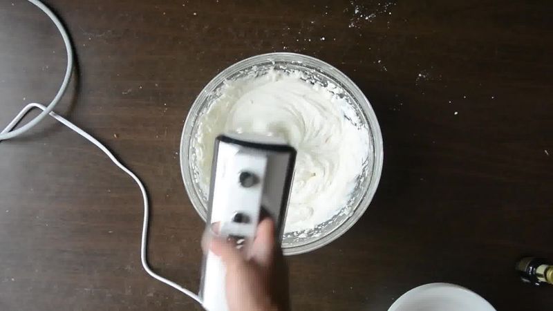 Image of the recipe cooking step-1-2 for Cheesecake Shots – 4 Ways | Video Recipe