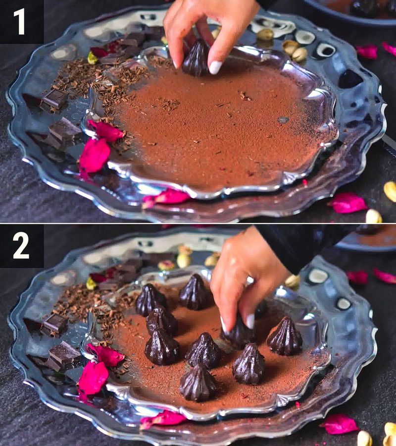 Image of the recipe cooking step-1-8 for Chocolate Modak