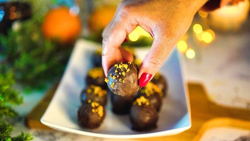 Image of the recipe cooking step-1-12 for Chocolate Orange Truffles