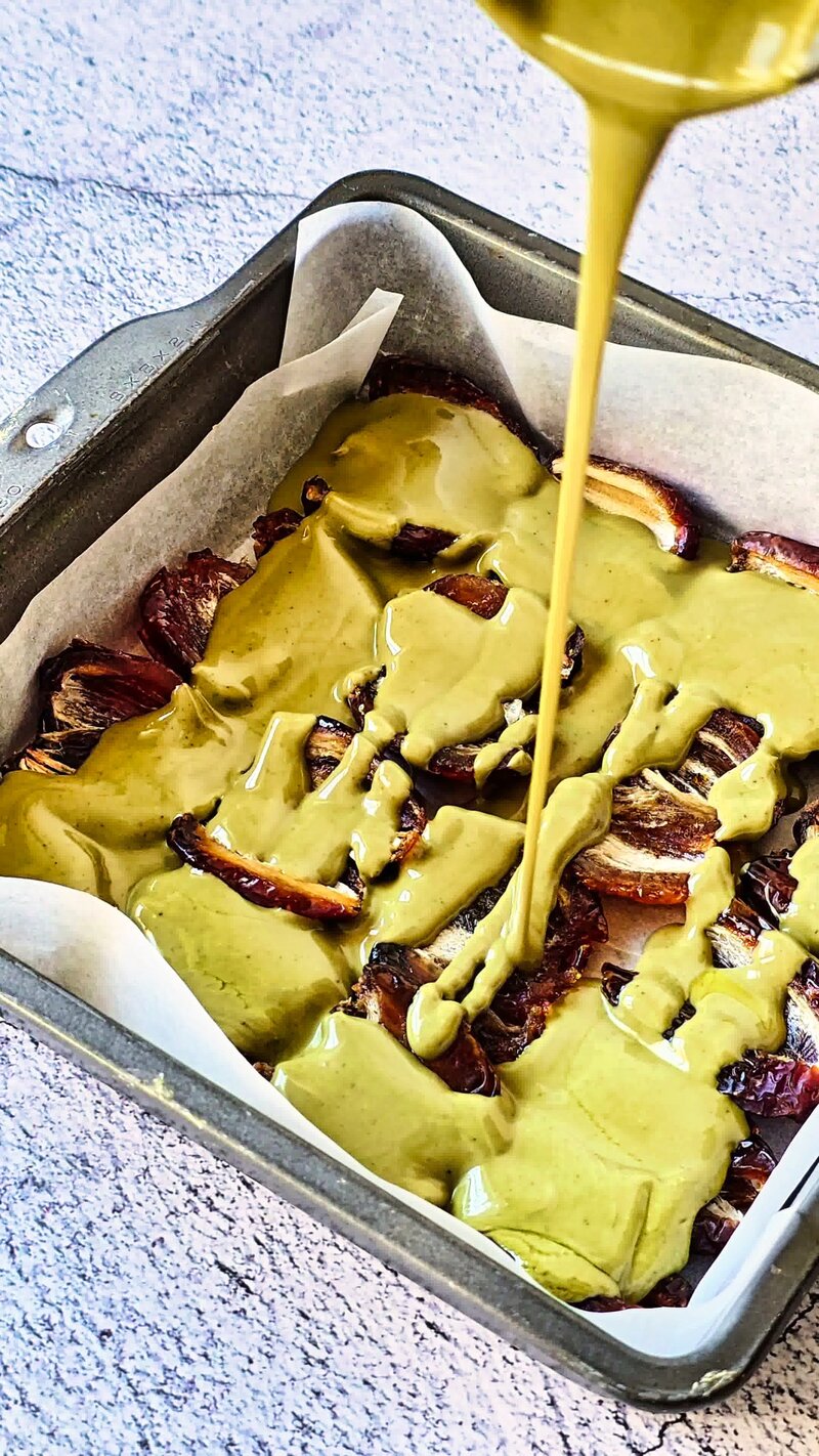 Image of the recipe cooking step-1-3 for No Bake Chocolate Pistachio Date Bars