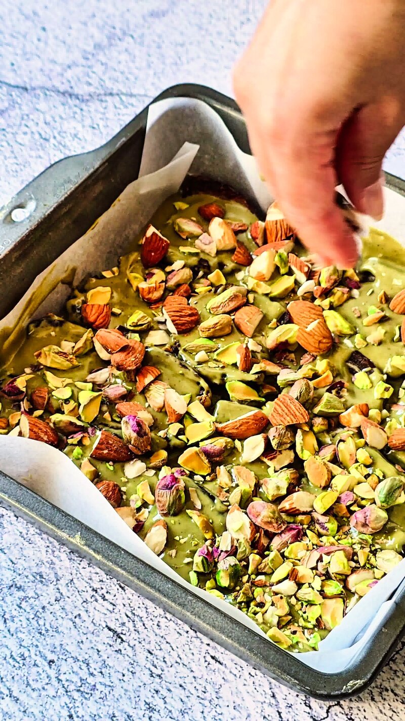 Image of the recipe cooking step-1-5 for No Bake Chocolate Pistachio Date Bars