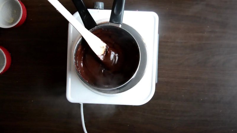 Image of the recipe cooking step-1-6 for Chocolate Souffle (Video)