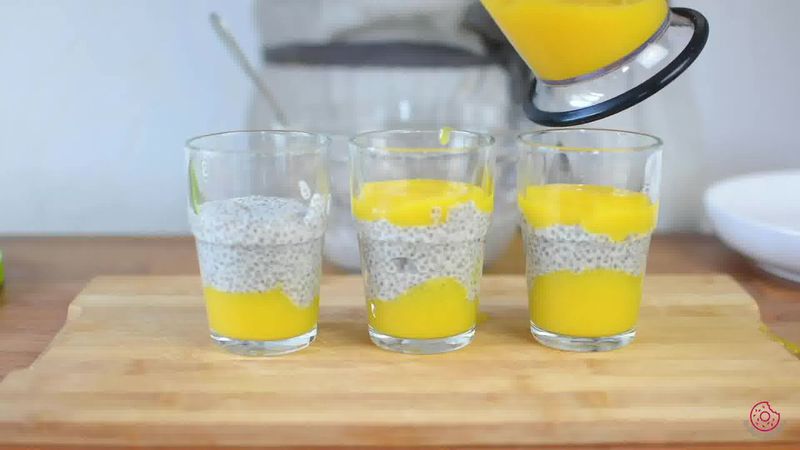 Image of the recipe cooking step-3-4 for Coconut Mango Chia Pudding