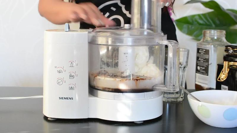 Image of the recipe cooking step-1-1 for Cold Coffee Recipe – 2 Ways - Cold Coffee With Ice Cream