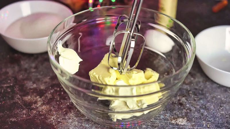 Image of the recipe cooking step-1-1 for Cream Cheese Cookies