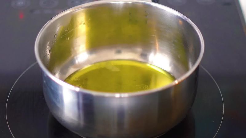 Image of the recipe cooking step-4-1 for Dal Palak - Spinach Dal