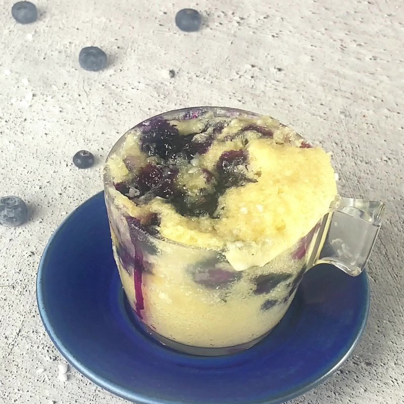Image of the recipe cooking step-1-8 for Blueberry Mug Cake