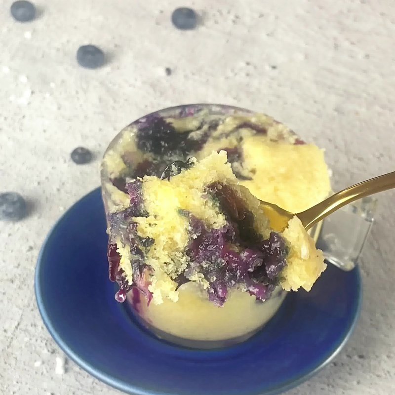 Image of the recipe cooking step-1-9 for Blueberry Mug Cake
