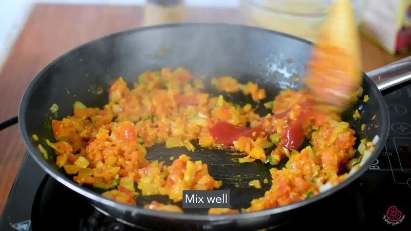 Image of the recipe cooking step-1-9 for Egg Bhurji