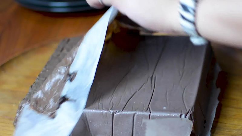 Image of the recipe cooking step-1-12 for Eggless Chocolate Mousse Cake Recipe - No Bake