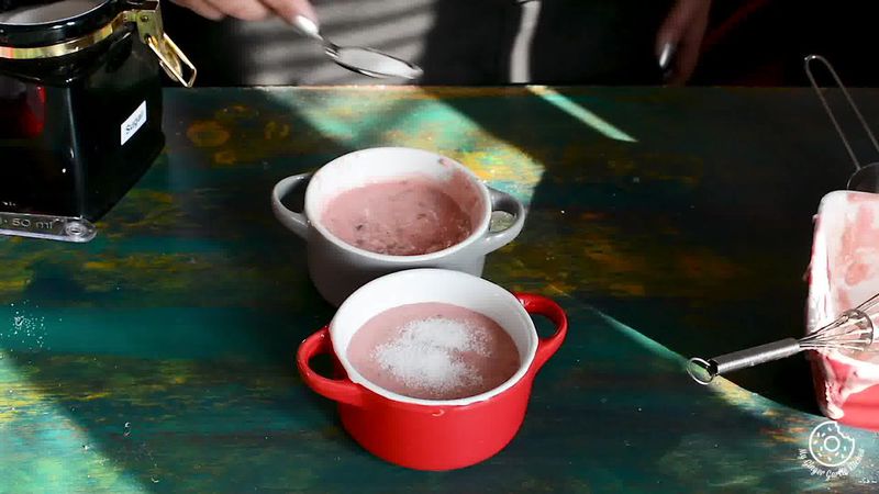 Image of the recipe cooking step-1-4 for Eggless Gulkand Mug Cake in 2 Minutes - Rose Mug Cake