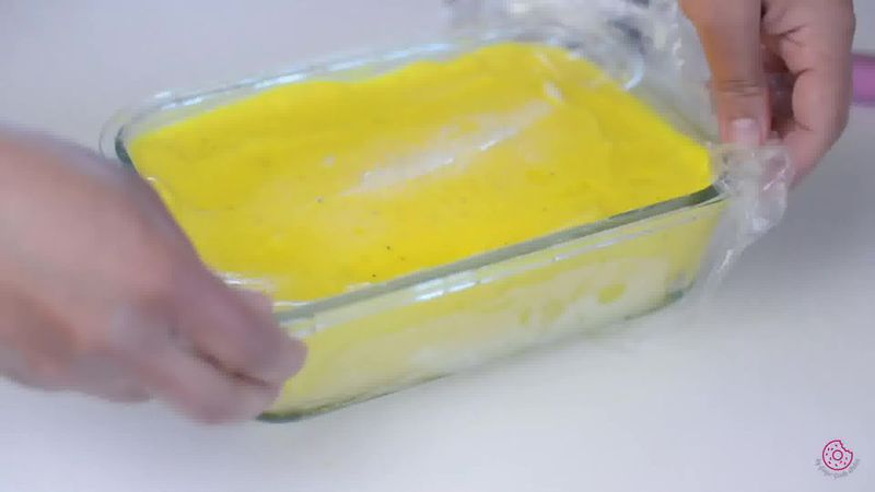 Image of the recipe cooking step-1-11 for Frozen Mango Yogurt