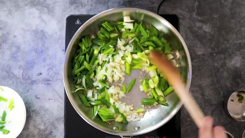Image of the recipe cooking step-6-3 for Gobi Manchurian Recipe