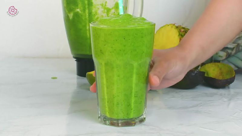 Image of the recipe cooking step-1-4 for Best Green Smoothie