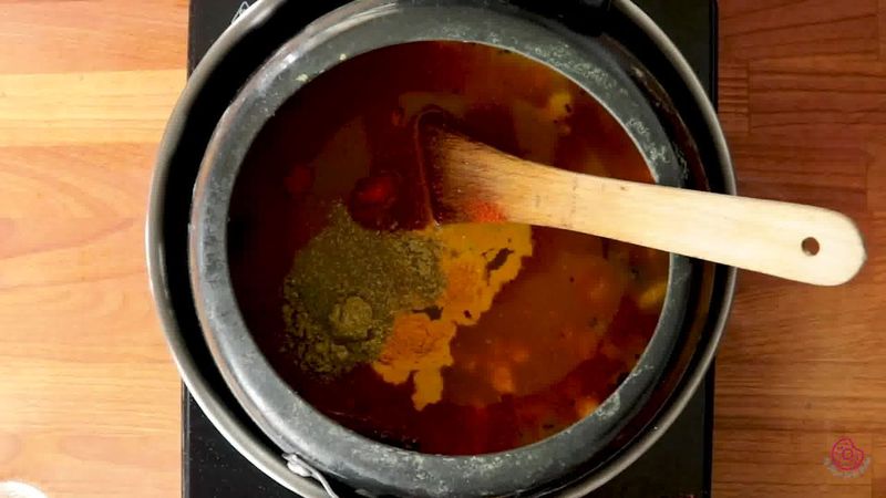Image of the recipe cooking step-5-4 for Gujarati Dal Dhokli