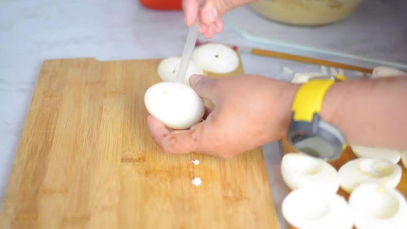 Image of the recipe cooking step-7-2 for 7 Halloween Deviled Egg Ideas + Halloween Ghost Egg