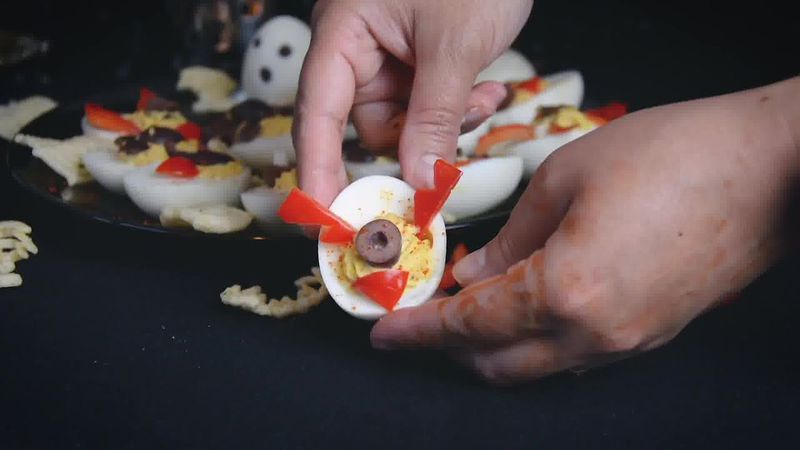 Image of the recipe cooking step-8-4 for 7 Halloween Deviled Egg Ideas + Halloween Ghost Egg