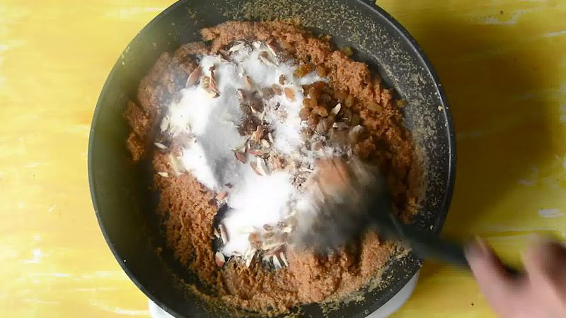 Image of the recipe cooking step-2-5 for How to Make Halwa Chana Poori – Ashtami Prashad