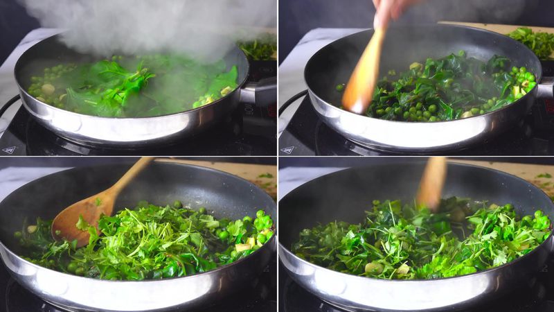Image of the recipe cooking step-1-6 for Hara Bhara Kabab