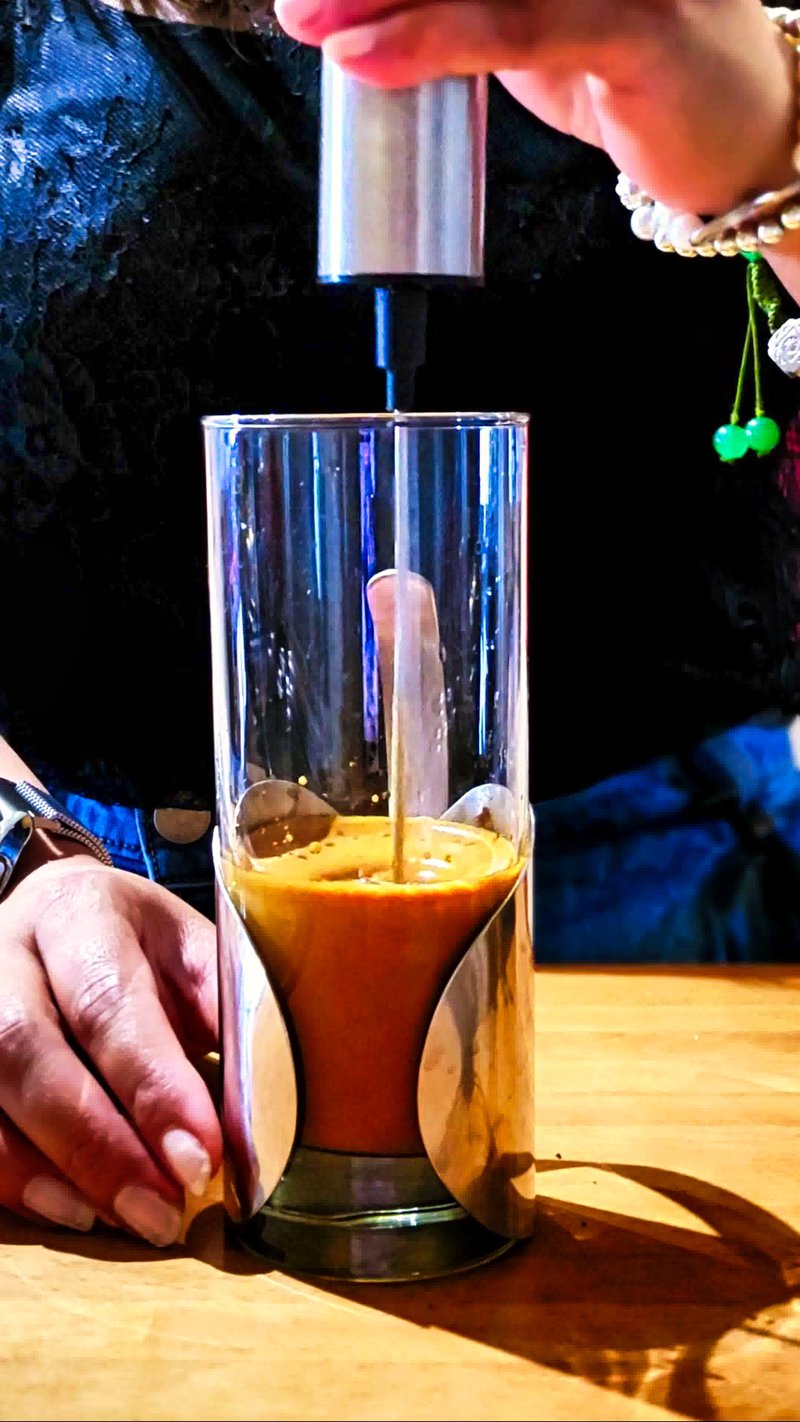 Image of the recipe cooking step-1-2 for Honey Cinnamon Iced Coffee