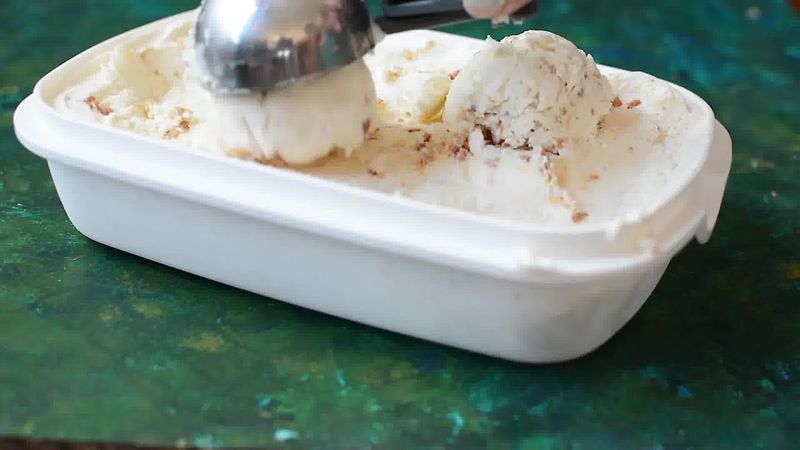 Image of the recipe cooking step-2-10 for Indian Butterscotch Ice Cream Recipe - No Churn - Eggless